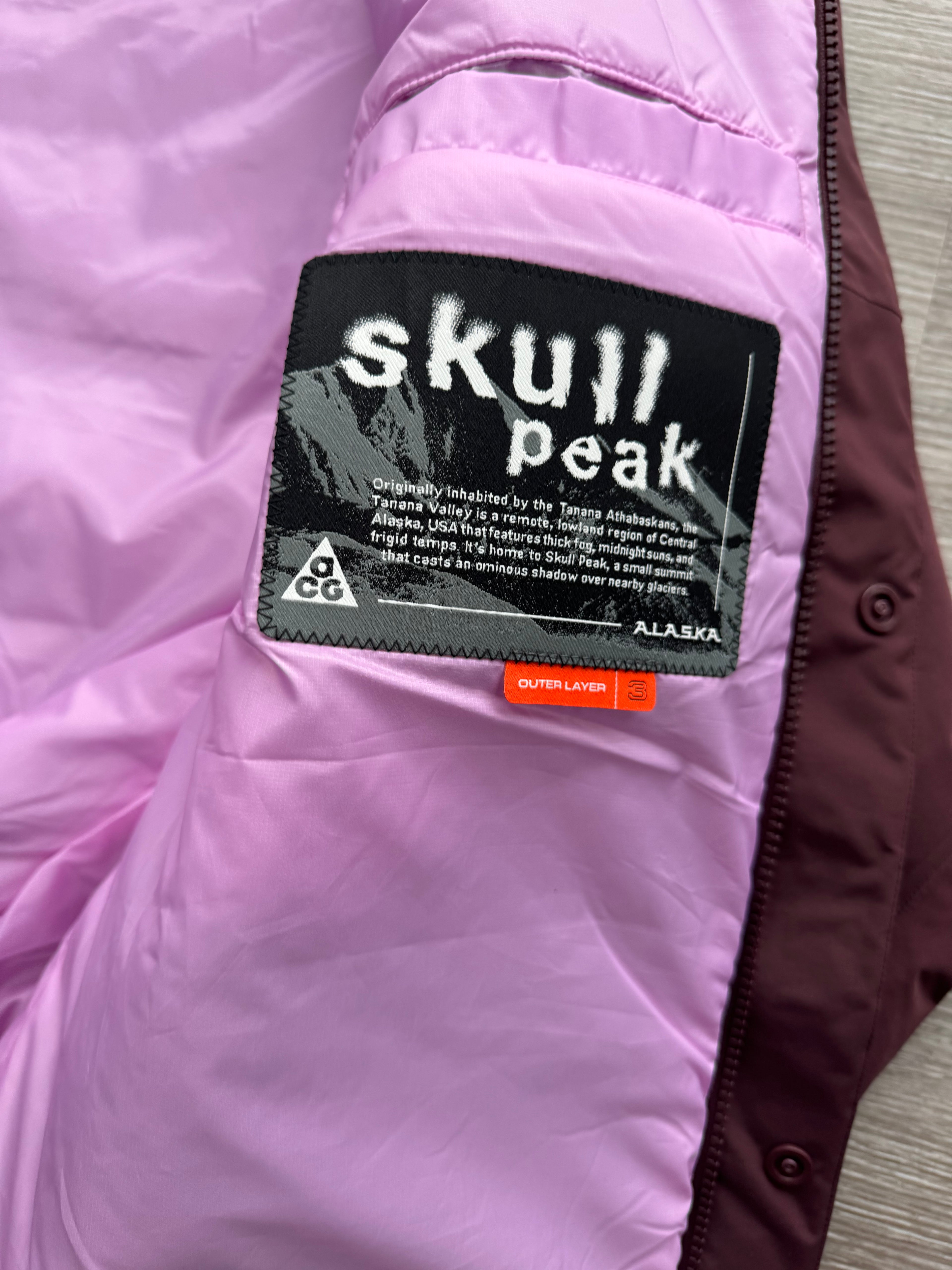 Nike ACG Primaloft Skull Peak Storm-Fit Jacket - Large