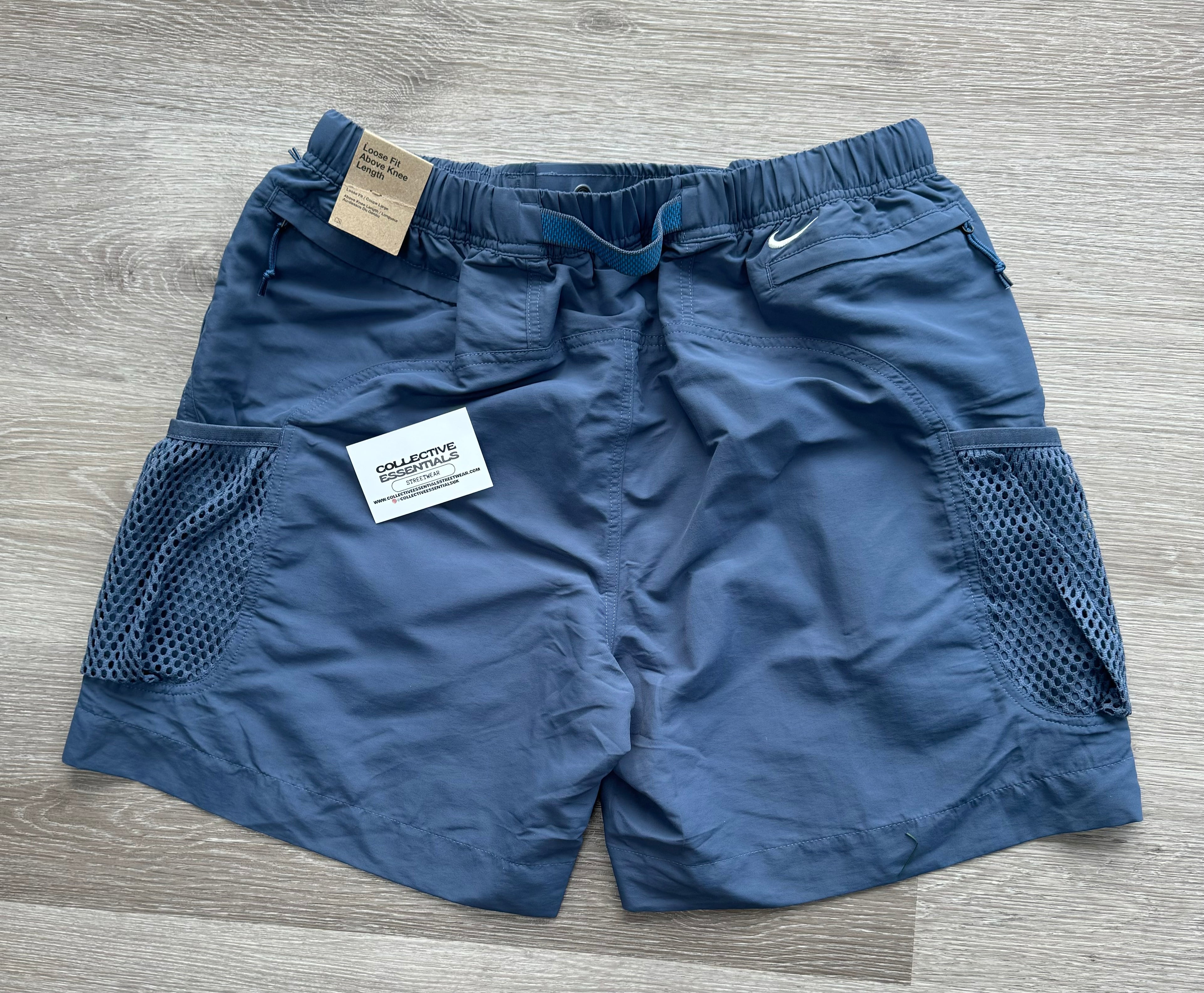 Nike ACG Snowgrass Shorts - Large
