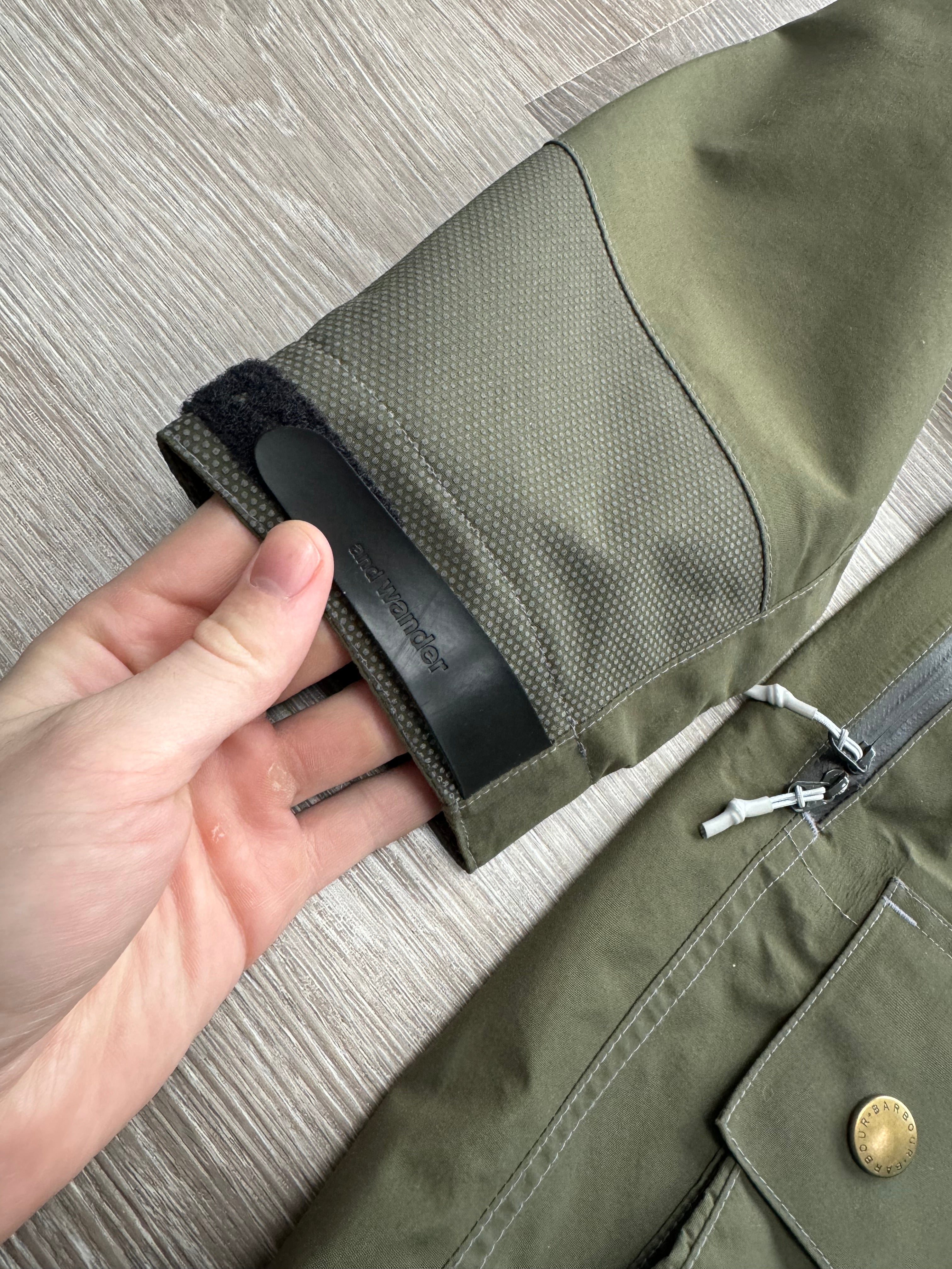 Barbour X And Wander 3L Hooded Jacket - Small