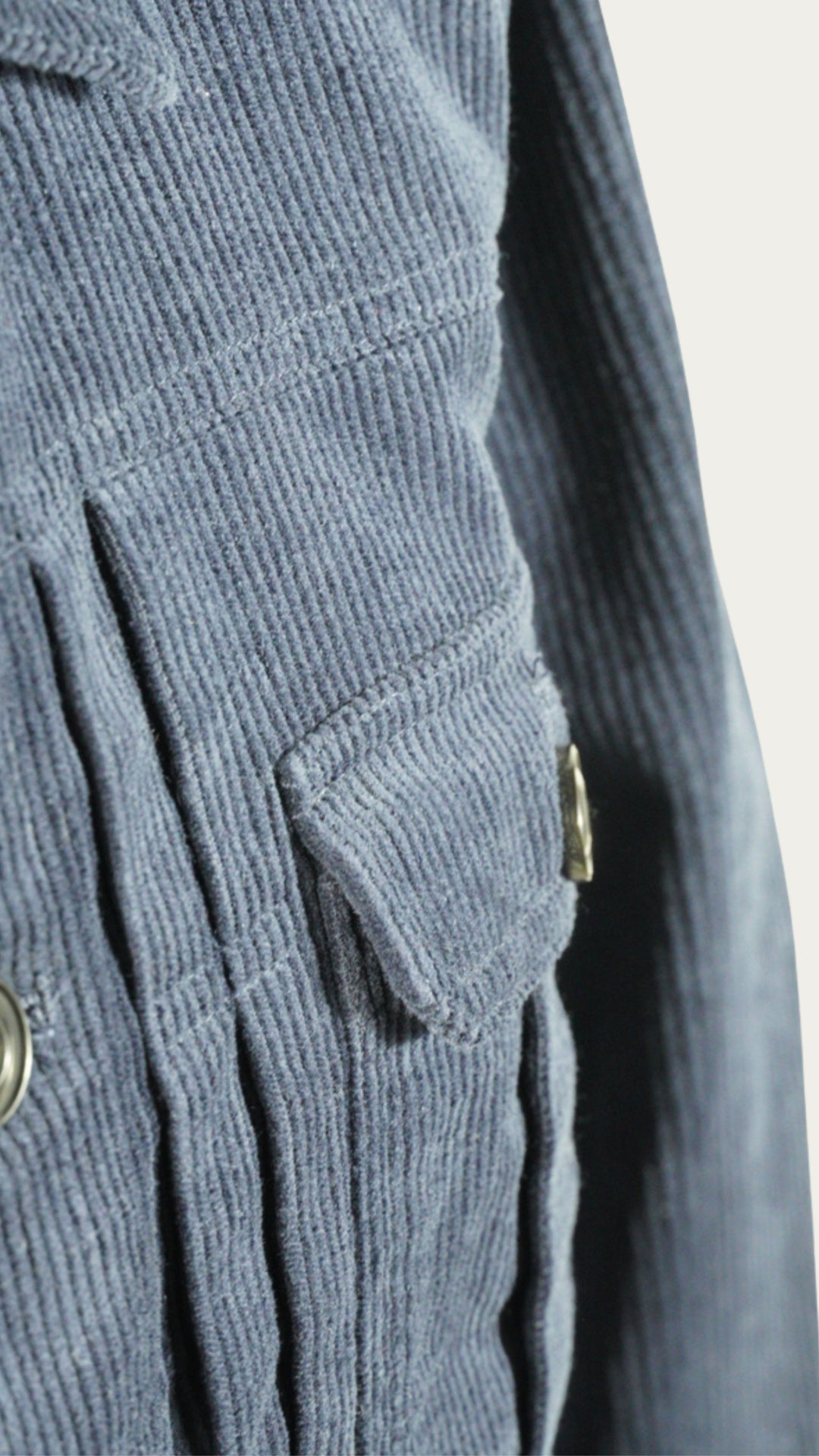 FrizmWORKS Corduroy Buttoned Overshirt