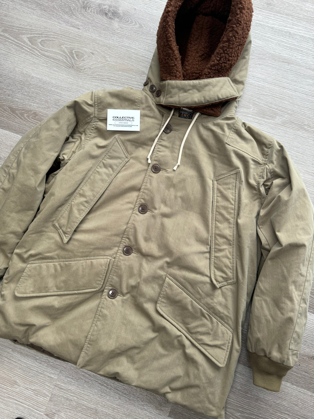 Beams Plus B-9 Down Jacket - Medium