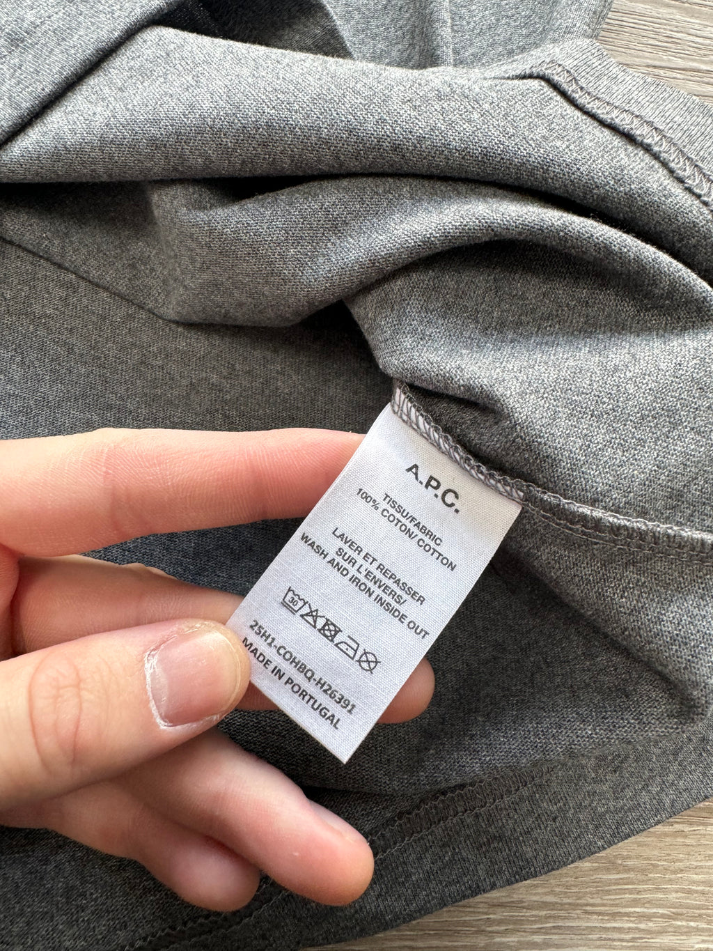 A.P.C. Grey Boxy-Fit Logo T-Shirt - M/XL