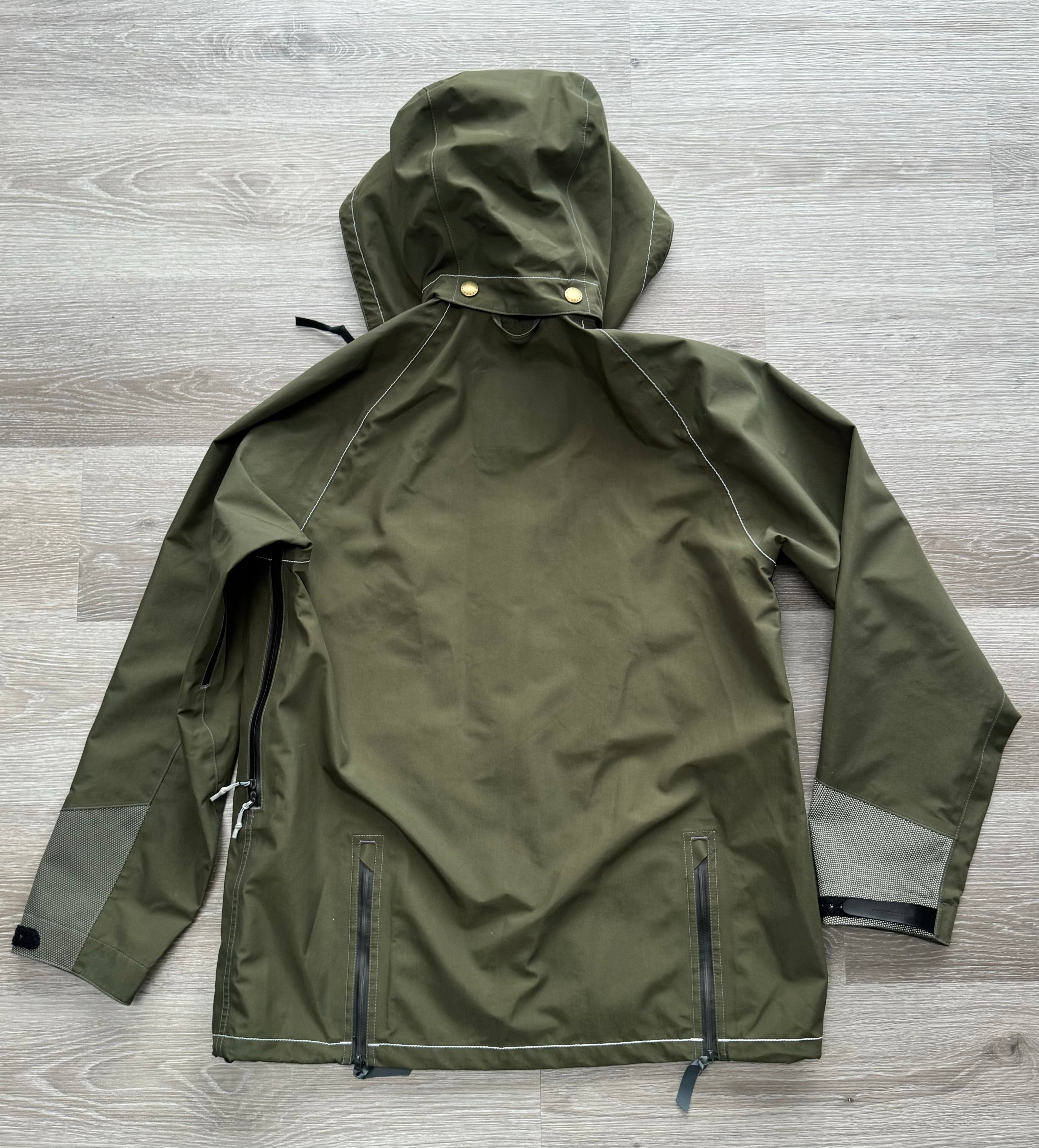 Barbour X And Wander 3L Hooded Jacket - Small