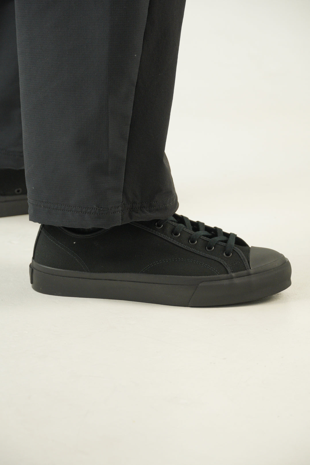 Moonstar Low Trainer - Black