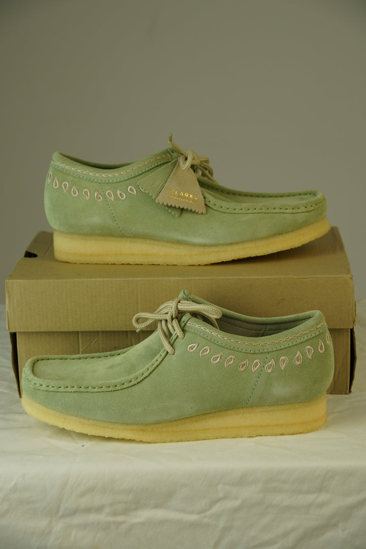 Clarks Original Wallabees &